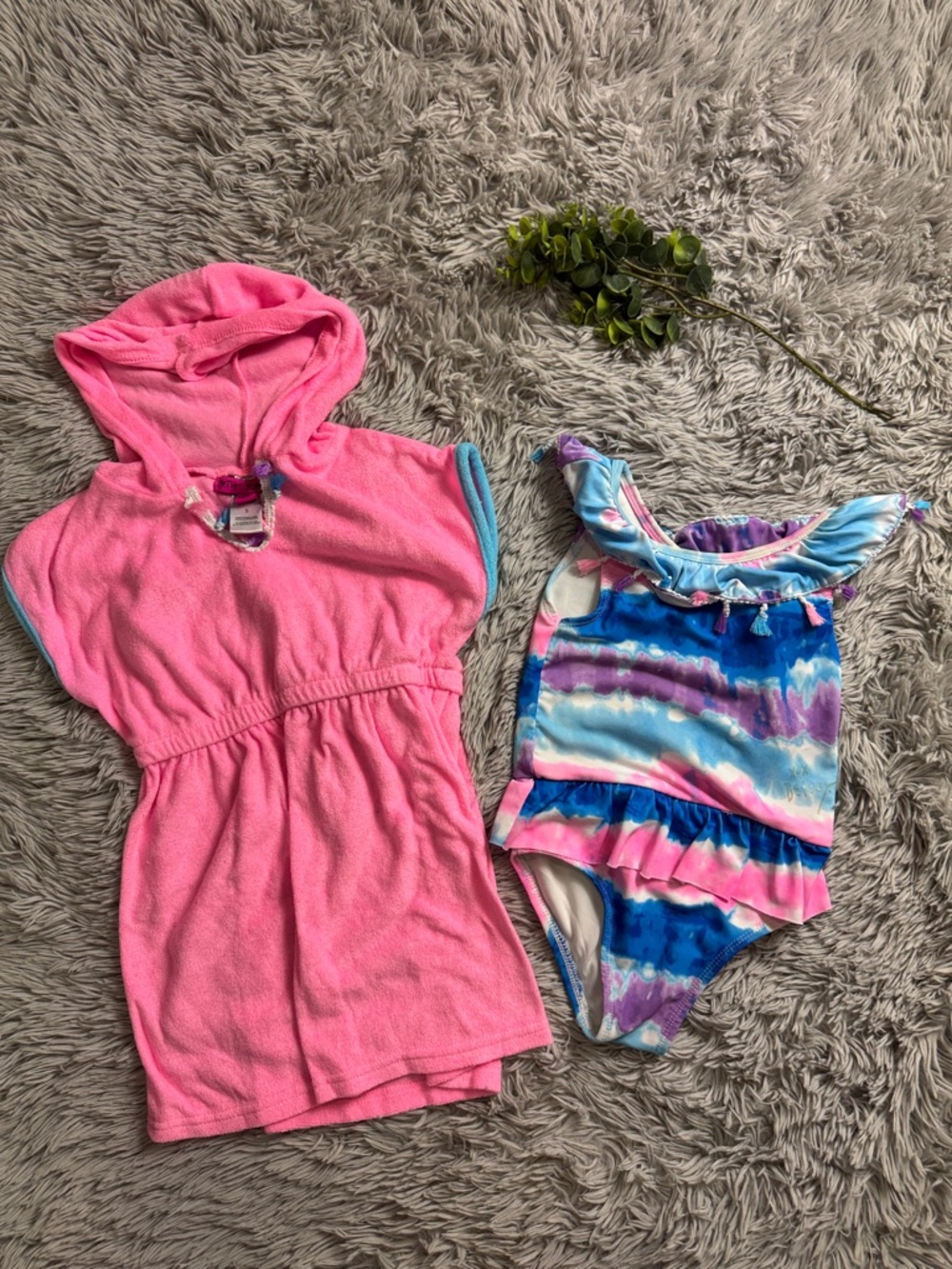 Betsey Johnson Girls Pink Hooded Beach Cover-Up & Tie-Dye bathing suit size 5